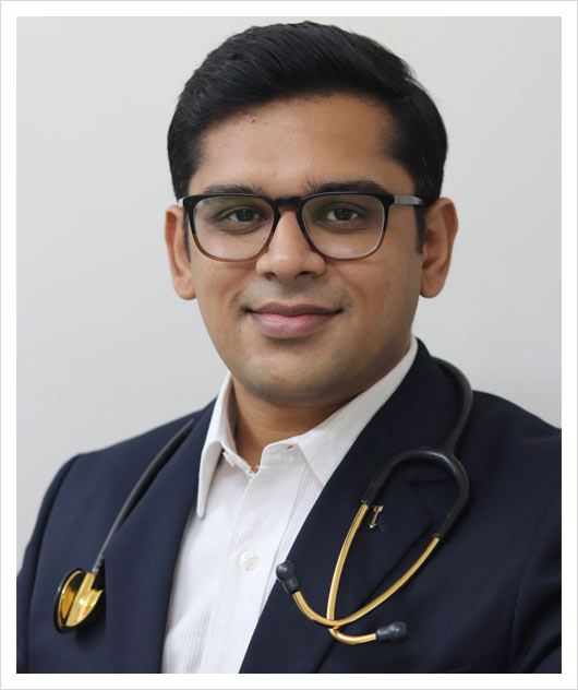 Rheumatologist in Nagpur - Tnamay Gandhi
